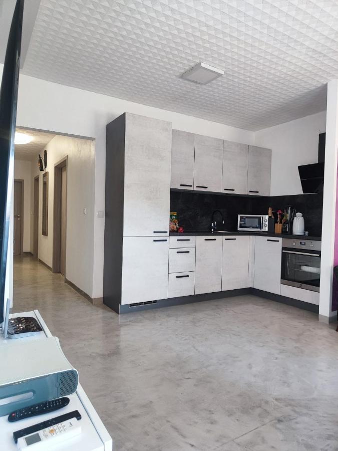 Best Buy Apartments Fazana Valbandon ภายนอก รูปภาพ