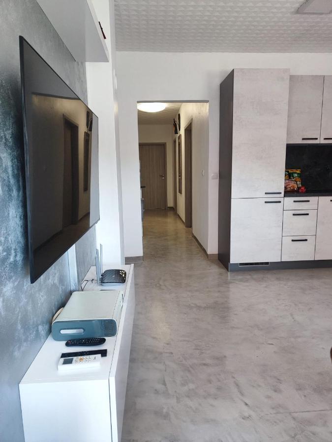 Best Buy Apartments Fazana Valbandon ภายนอก รูปภาพ